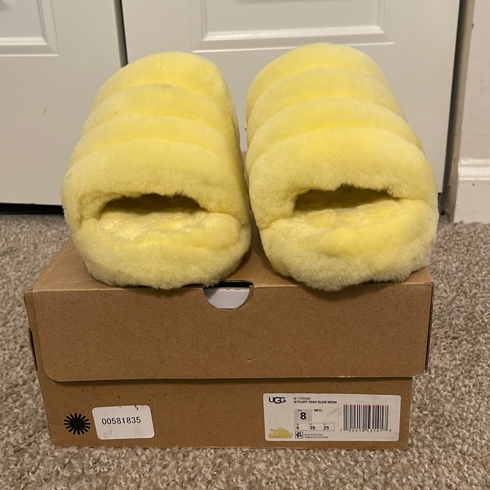 UGG fluffy yeah slides in yellow
